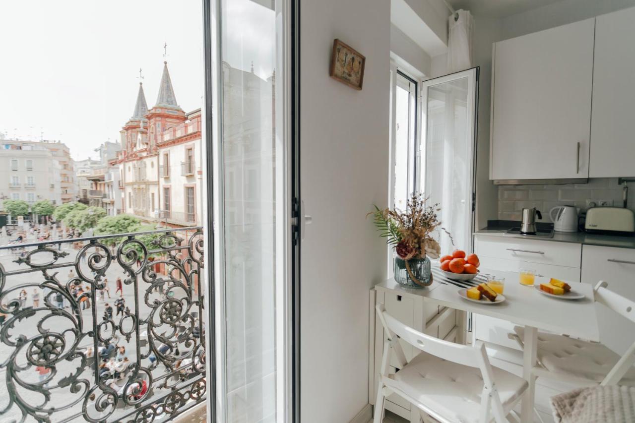 One&Lux El Salvador - Central Studio With A Stunning View Sevilla Bagian luar foto